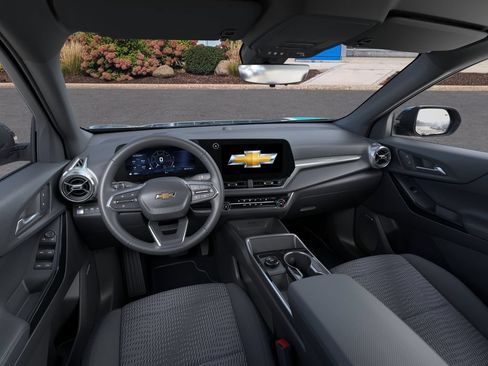 New 2026 Chevrolet Equinox LT w/ Midnight Edition AWD/4WD image 15