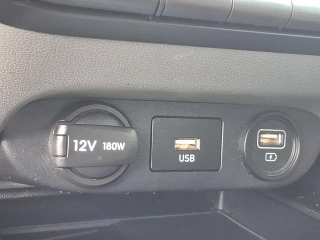 Used 2023 Hyundai Elantra SEL w/ Convenience Package FWD image 19