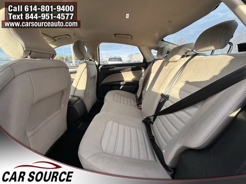 Used 2018 Ford Fusion S image 15