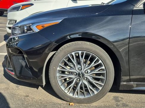Used 2024 Kia Forte GT-Line w/ GT-Line Premium Package FWD image 4