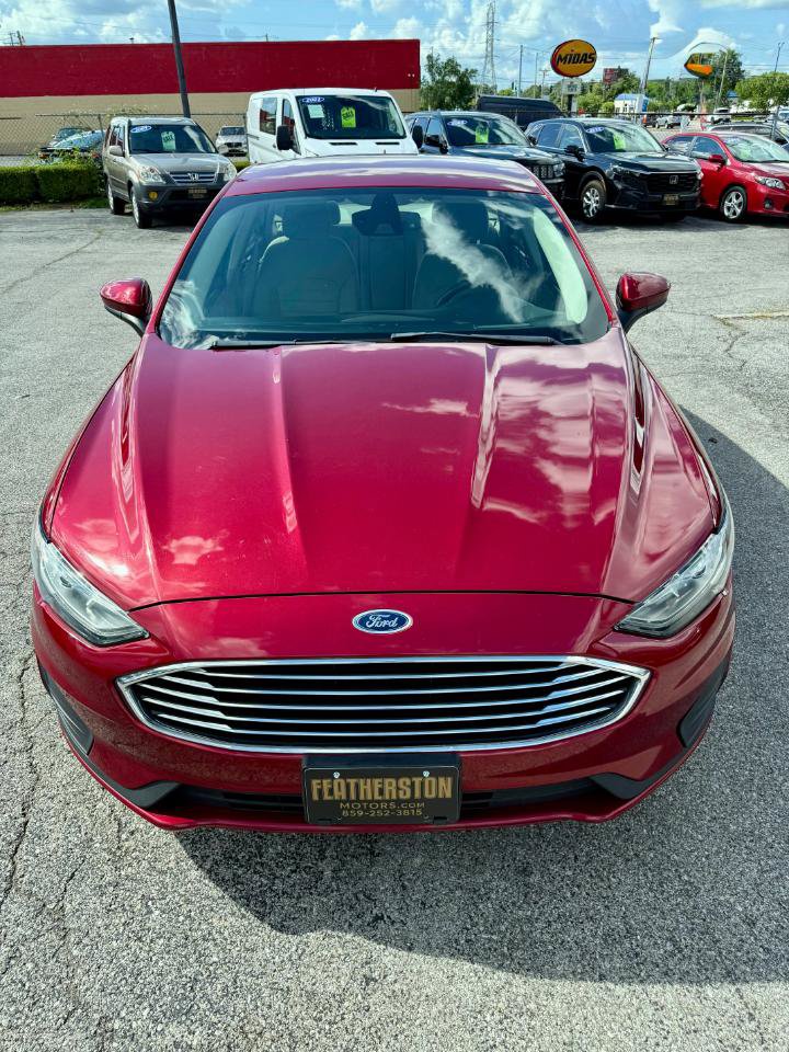 Used 2019 Ford Fusion SE FWD image 10