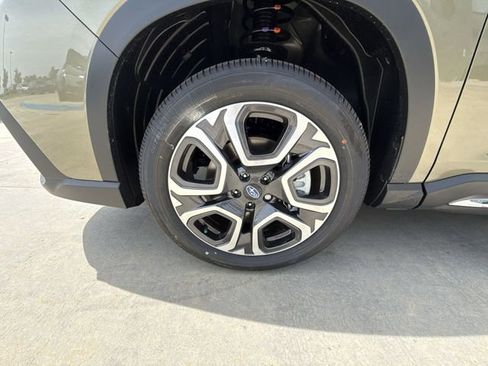 New 2026 Subaru Ascent Limited AWD/4WD image 10