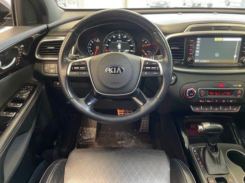 Used 2019 Kia Sorento SX image 13