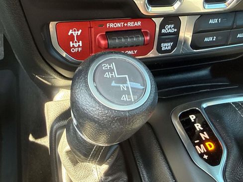 New 2026 Jeep Wrangler Unlimited Rubicon image 19