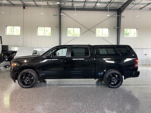 Used 2023 RAM 1500 Big Horn AWD/4WD image 4