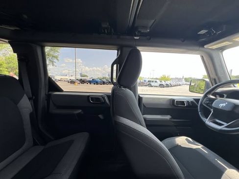 Used 2023 Ford Bronco Big Bend AWD/4WD image 16