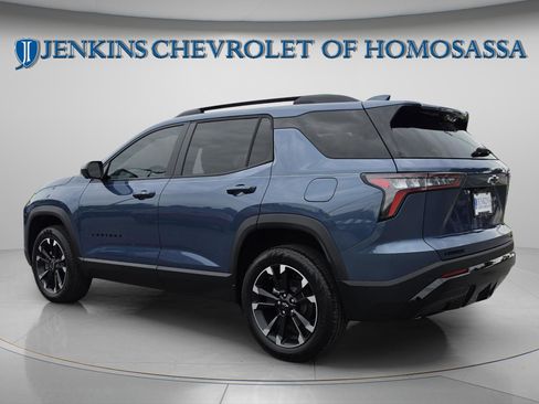 New 2026 Chevrolet Equinox RS w/ Convenience Package III FWD image 7