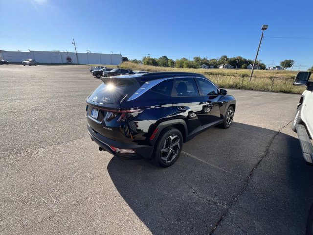 Used 2022 Hyundai Tucson SEL w/ Cargo Package AWD/4WD image 2