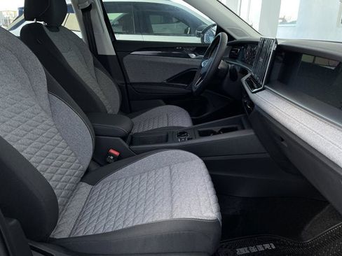 New 2026 Volkswagen Tiguan S image 22