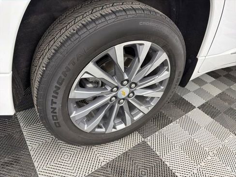 Used 2023 Chevrolet Traverse Premier w/ LPO, Floor Liner Package image 10