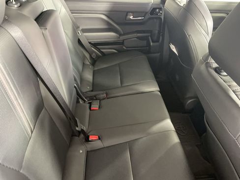 New 2026 Toyota 4Runner Limited AWD/4WD image 24