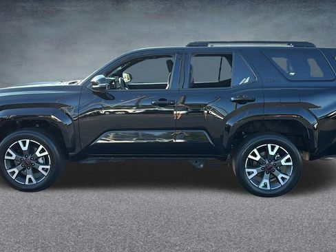 Used 2025 Toyota 4Runner TRD Sport Premium AWD/4WD image 3