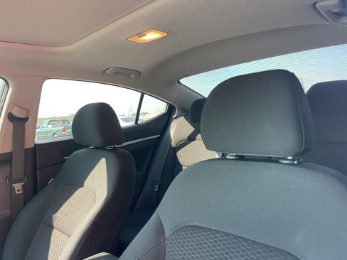 Used 2020 Hyundai Elantra Value Edition w/ Cargo Package (C1) FWD image 9