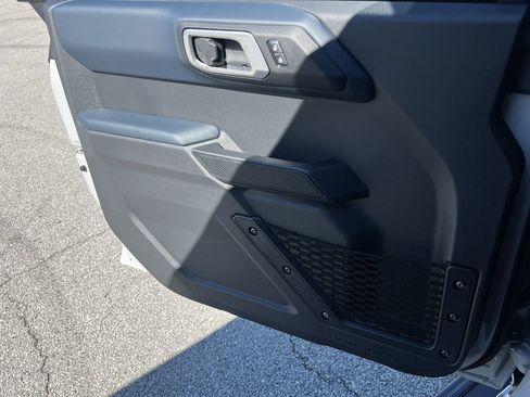 New 2026 Ford Bronco Heritage Edition AWD/4WD image 13
