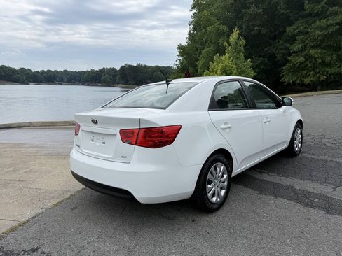 Used 2013 Kia Forte EX FWD image 7