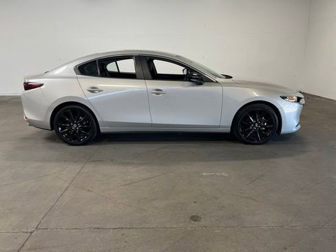 Used 2025 MAZDA MAZDA3 s FWD image 2