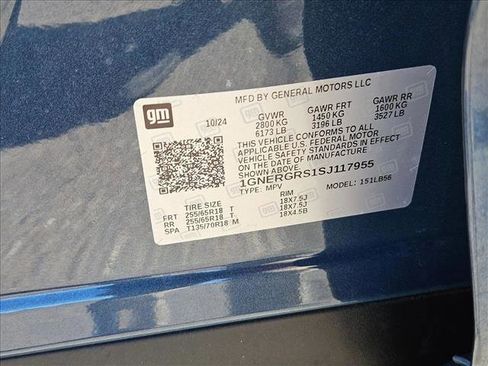 Used 2025 Chevrolet Traverse LT w/ Driver Confidence Package image 30