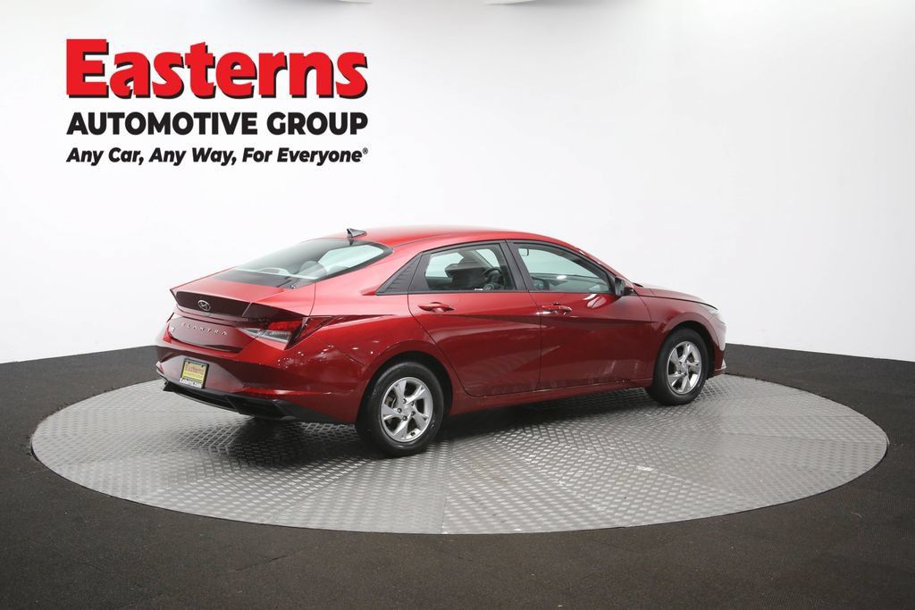 Used 2023 Hyundai Elantra SE w/ Cargo Package FWD image 43