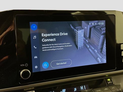 Used 2025 Toyota Camry LE image 22