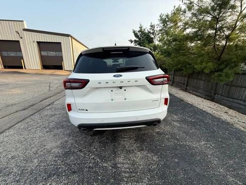 Used 2024 Ford Escape ST-Line w/ Tech Pack #1 image 6