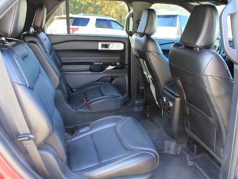 Used 2021 Ford Explorer ST w/ Equipment Group 401A image 16