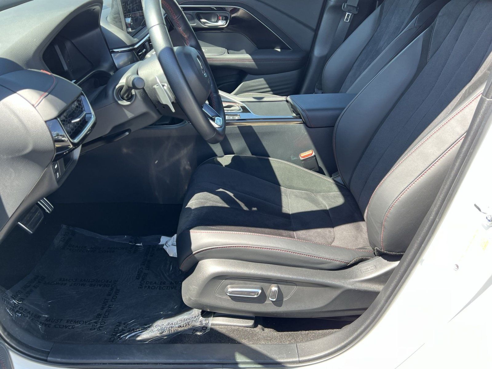 Certified 2025 Acura ADX A-Spec FWD image 10
