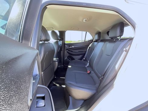 Certified 2023 Buick Encore GX Preferred w/ Cold Weather Comfort Package AWD/4WD image 19