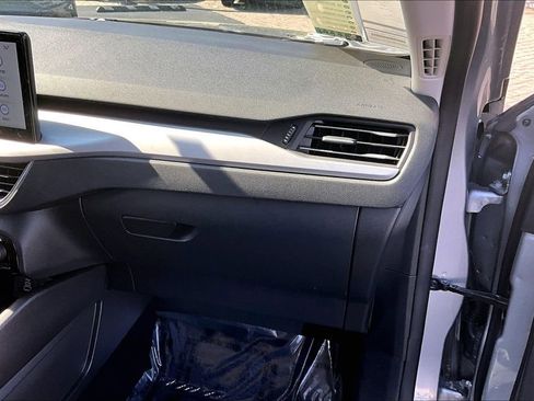 Used 2024 Ford Escape Platinum image 24