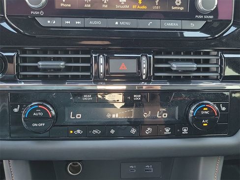 New 2025 Nissan Pathfinder Rock Creek image 12