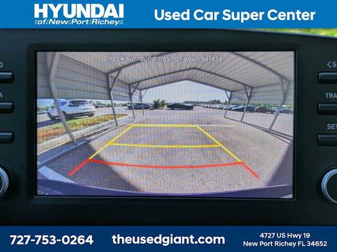 Used 2023 Hyundai Elantra SE w/ Cargo Package FWD image 19