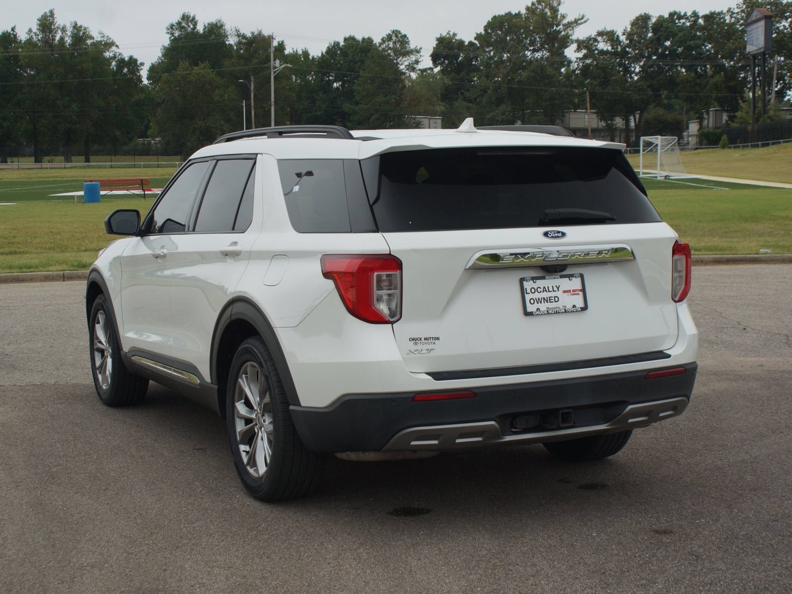 Used 2022 Ford Explorer XLT w/ Equipment Group 202A RWD image 18