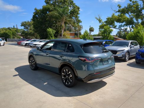 New 2026 Honda HR-V EX-L image 8