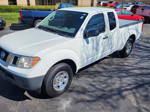 Used 2014 Nissan Frontier S RWD image 12