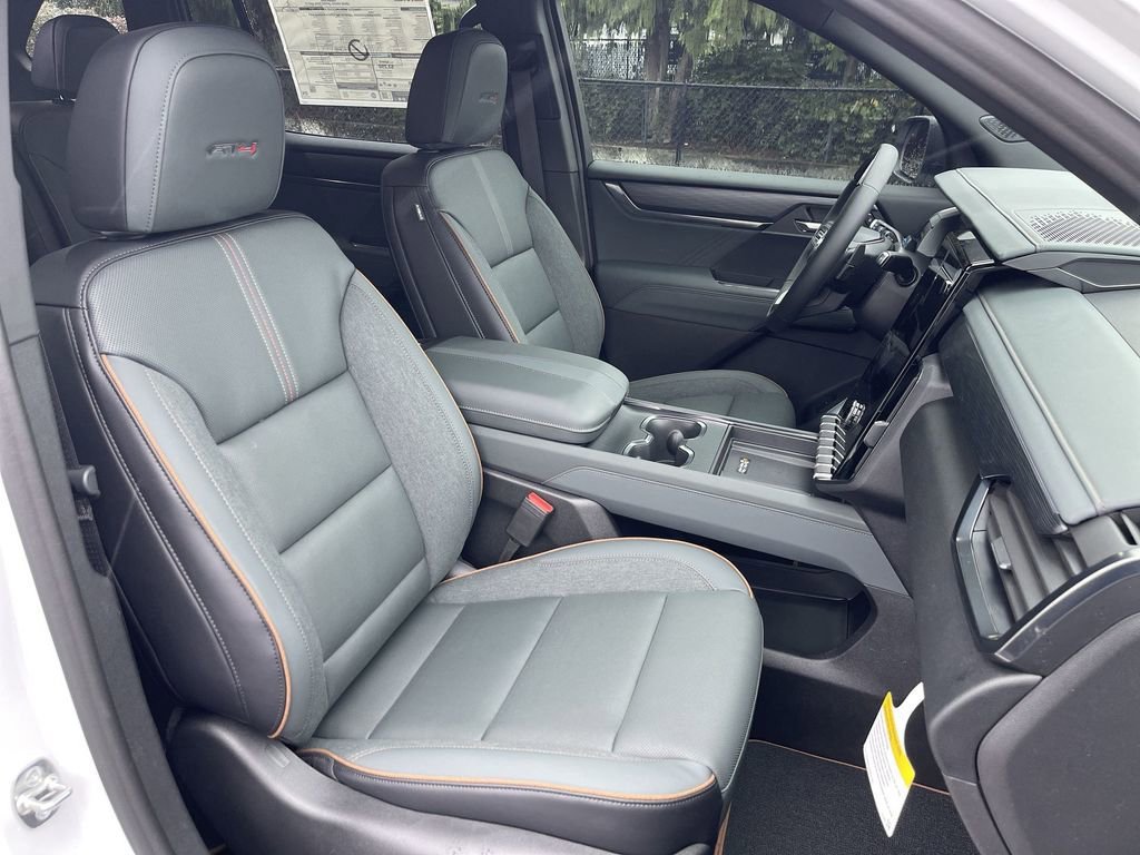 New 2026 GMC Acadia AT4 w/ Super Cruise Package AWD/4WD image 28