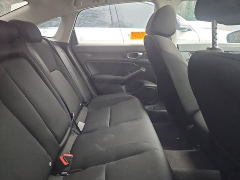 Used 2023 Honda Civic EX image 9