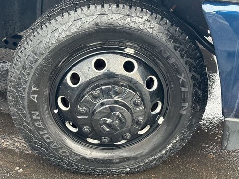 Used 2021 RAM 3500 Laramie image 9