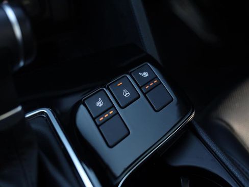 Used 2023 Kia Sportage SX image 19