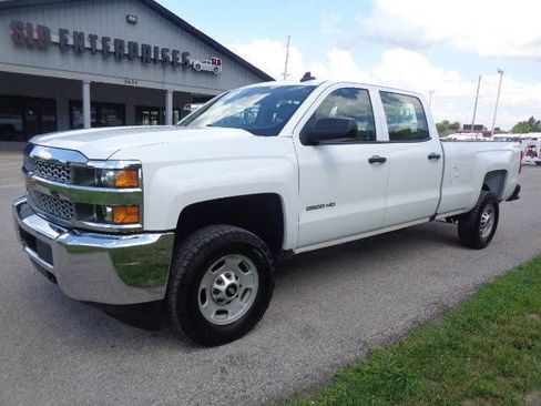 Used 2019 Chevrolet Silverado 2500 W/T AWD/4WD image 1