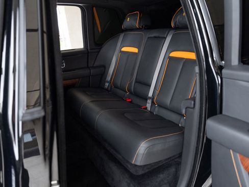 Used 2021 Rolls-Royce Cullinan image 50