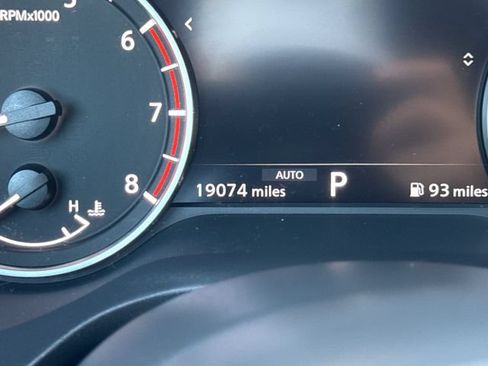 Used 2023 Nissan Rogue S AWD/4WD image 13