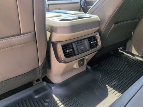 Certified 2025 Ford F350 Platinum w/ Platinum Plus Package AWD/4WD image 27