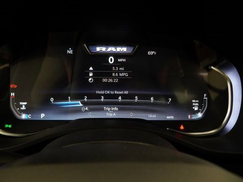 New 2026 RAM 1500 4x4 Crew Cab image 21