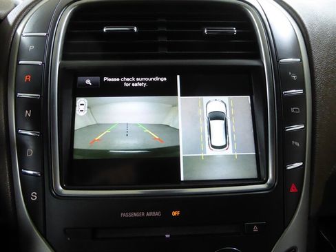 Used 2016 Lincoln MKX Reserve w/ Luxury Package AWD/4WD image 14