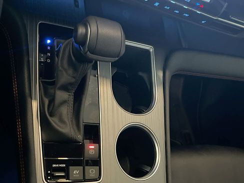 Used 2024 Toyota Sienna XSE w/ XSE Plus Package image 20