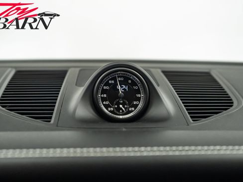 Used 2023 Porsche Macan GTS image 39