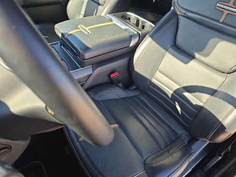 Used 2021 Ford F150 Platinum w/ Equipment Group 701A High image 15