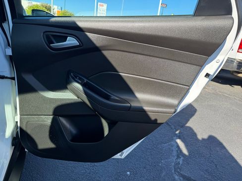 Used 2016 Ford Focus SE image 21