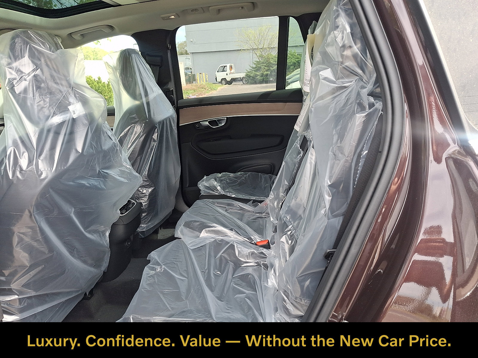 Used 2026 Volvo XC90 B6 Plus w/ Protection Package Premier AWD/4WD image 7