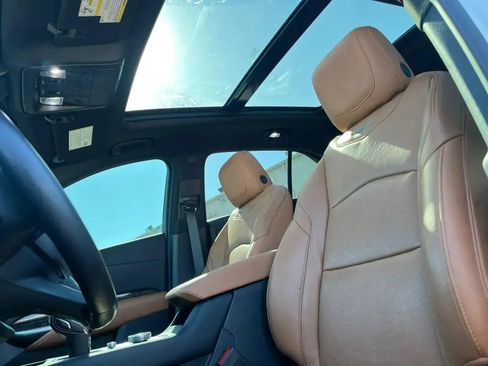 Used 2023 Cadillac XT4 Premium Luxury w/ Enhanced Visibility Package image 16