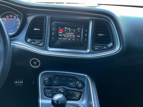 Used 2015 Dodge Challenger R/T w/ Quick Order Package 22B R/T image 6